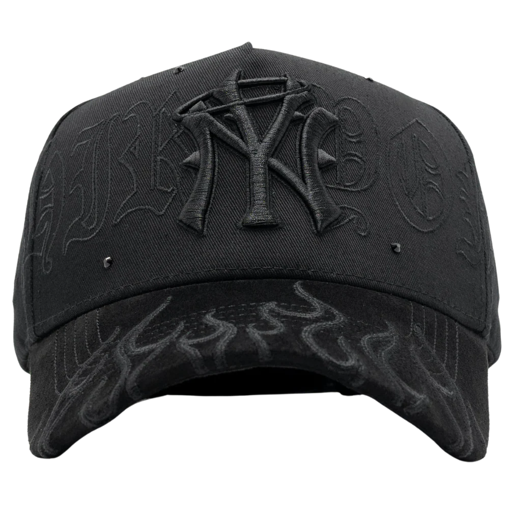 31 THIRTY-ONE HATS